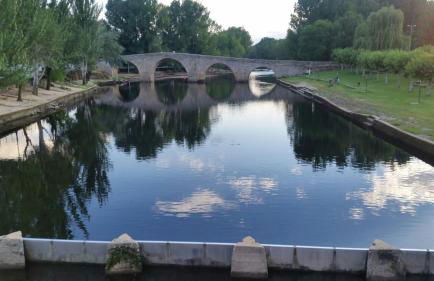 La plazuela Navaluenga - Photo 23