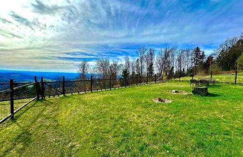 Gemütliches Alpenblick BERG-Bungalow + großer GARTEN + NETFLIX! - Foto 60