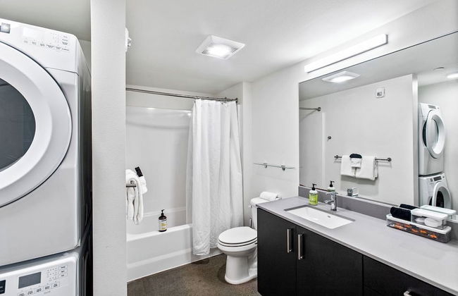 Open Loft in Redmond Core - 92 Walkscore - Photo 12