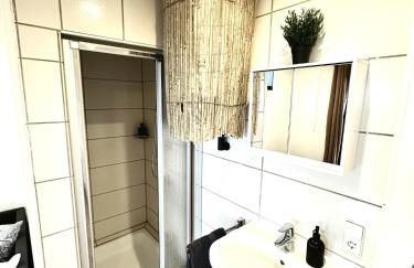 Gemütliches Alpenblick BERG-Bungalow + großer GARTEN + NETFLIX! - Foto 22