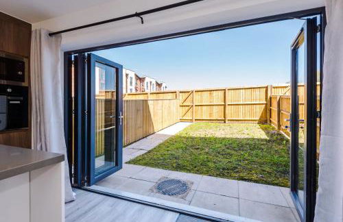 Rest&Recharge at Waterway House (4 Bedrooms, 7 Beds, 2 Bathrooms, Free parking) - Foto 55