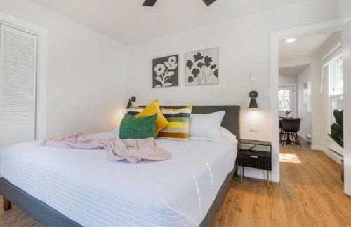 Historic Depot Town Home, King Bed - Foto 1