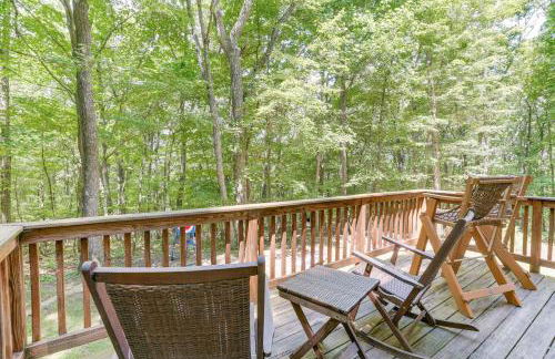 Cabin with Deck and Screened-In Porch in New Market! - Foto 27