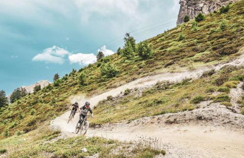 Appartement lumineux 3 pièces proche télécabine et commerces avec piscine chauffée - FR-1-330F-34 - Photo 22