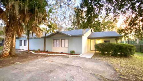 Cute downtown home by Depot Park - Foto 2