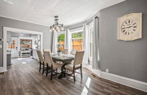 Perfect for Work & Play, 3BR 2BA with Office & WiFi - Foto 16