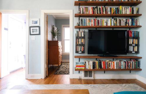 Charming Highlands Cottage - Walk to Shops & Eats - Foto 8