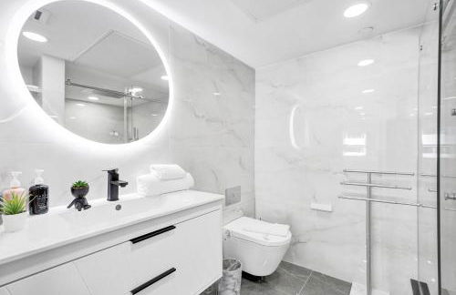 Oceanfront Escape with Resort Amenities Gym Pools and Sauna 1408 - Foto 21