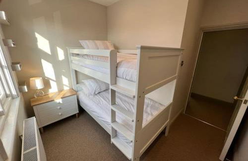 Central Knutsford - Photo 10