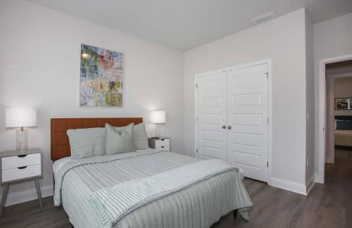 Pleasant Dreams House during November 2023 with a - Foto 24