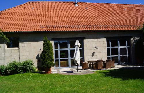 Holiday Home in Weenzen mit Großem Garten by Interhome - Foto 2