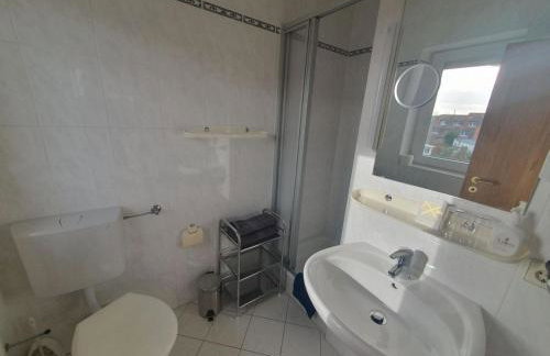 ABM Apartment 26 - Photo 15