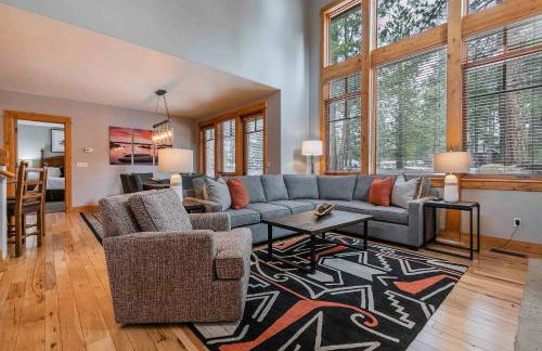 The Cottages - Ski Shuttle, Ski Valet - 3-Bedroom - Photo 4