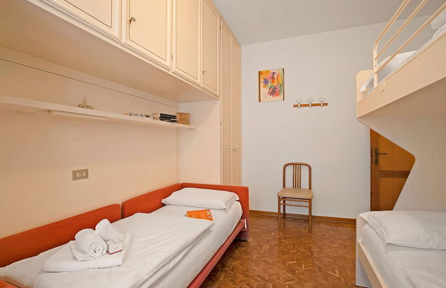 Albatros in Dro With 2 Bedrooms and 1 Bathrooms - Photo 17