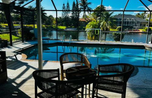 Hidden Secret Waterfront Retreat - Foto 27