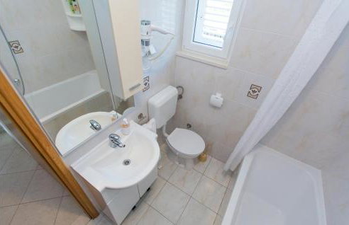 Cozy Home In Plat With Wifi - Foto 32