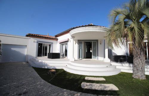 Villa Ancolie climatisée avec piscine chauffée de mai à septembre - Photo 1
