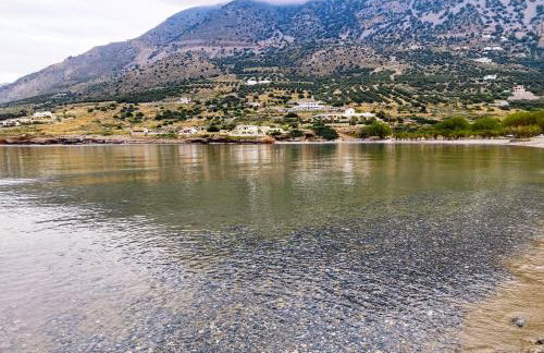 Tholos Alexandra's Beachfront House - Foto 22