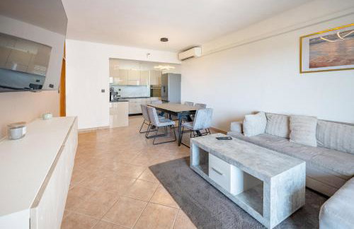 Apartment Rina with Heated Jacuzzi - Photo 20