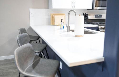 North End blue -Hot Tub - Fire Pit - Downtown -4BR - Photo 66