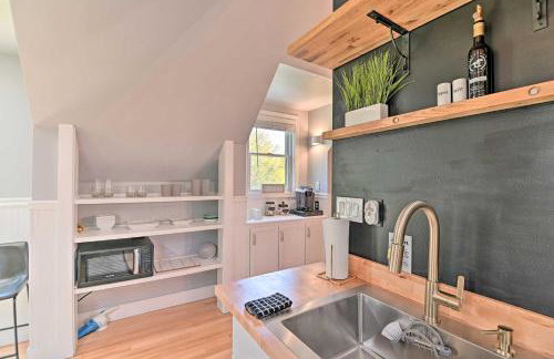 Stylish Studio with Fireplace about 3 Mi From Dtwn! - Foto 12