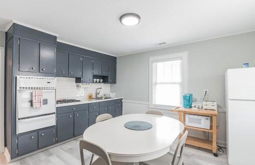 Large Patio with Ocean Views Beach Block Parking Unit 3 - Foto 5