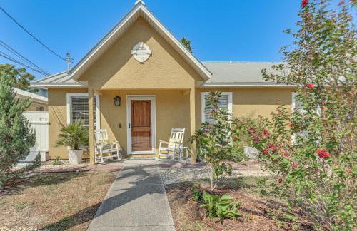 Breezy PCB Vacation Rental with Lanai, Walk to Ocean - Photo 31