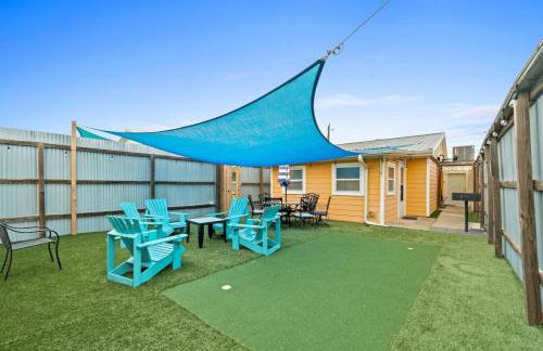 Spacious Dog-Friendly Unit with Game Room & Private Yard, Walk to East PCB Beach - Foto 24