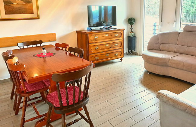 Valley View Holiday Home Mrak With Sauna - Foto 17