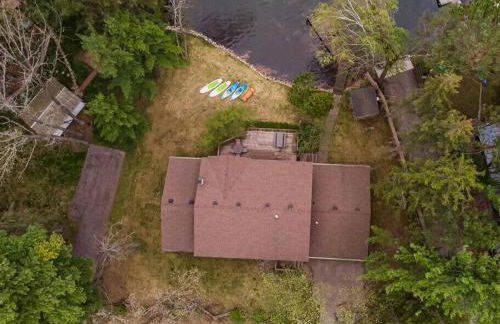 Lake House Family Vacation - Sleeps 12 Dock Kayaks Paddle Boards - Foto 17