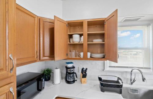 Cozy Retreat 15Min to NYC, FIFA, Mall,FREE Parking - Apartment - Foto 19