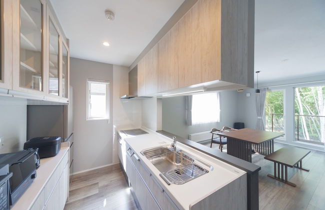 LYS GRACIEUX【Ezo Fuji hoothills】 - Photo 10