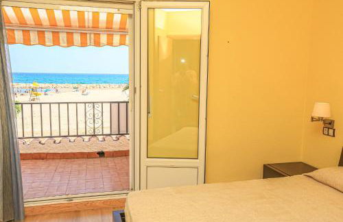 LITORAL COSTA DORADA - VILLA LAURA Only families - Photo 19