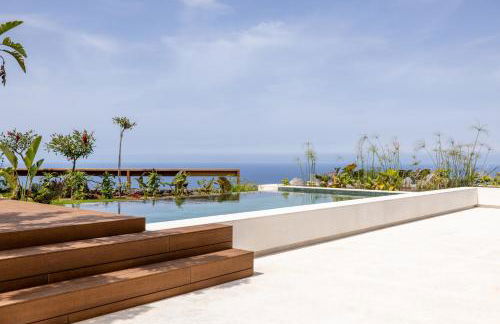 Serenity Villa on the Cliff with climatized pool - Foto 18