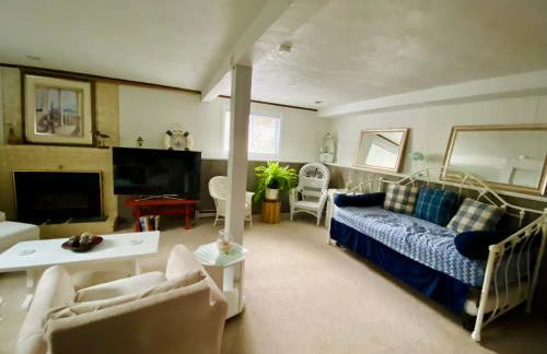 Clear Pond Getaway - Photo 3