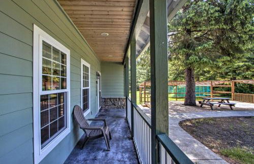 Serene South Bend Family Escape Dogs Welcome - Photo 21