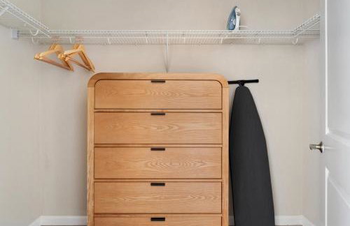 Blueground Emeryville pool nr Bay Street Park SFO-1989 - Foto 14