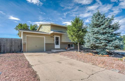 Family Friendly Getaway-4BR-Playset-Trampoline - Foto 37