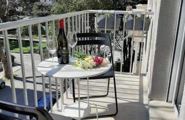 L&S Superior Apartment with Balcony near Old Town and Bačvice Beach - Photo 1