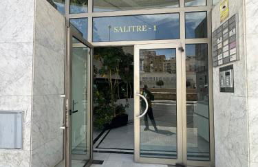 Apartamento Moderno Soho - Nuevo! En el centro y cerca de la playa!Parking gratuito! - Foto 3