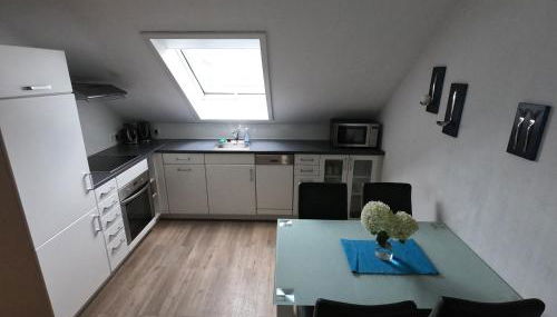 Moderne Ferienwohnung in Durmersheim 2 Zi, Nähe Rhein und Messe KA - Foto 2