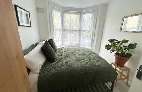 London Serviced Accommodation near Tottenham Hotspurs Football Stadium Great for Contractors - Foto 9