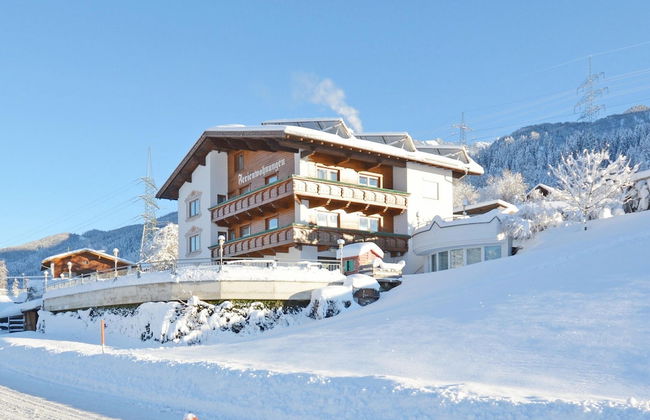 Apartment in Pitztal Near Ski Slopes - Foto 3