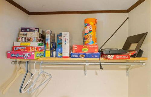 Lake Escape Family & Pet Friendly with Dock Access - Photo 69