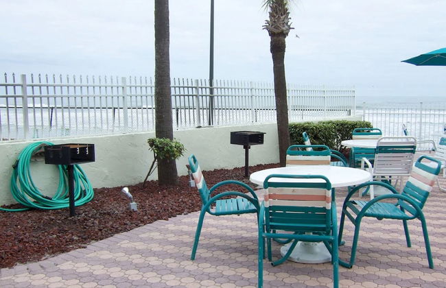 Harbour Beach Oceanfront Resort - Foto 25