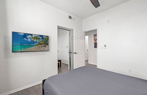 Newly Remodeled 3BR Apt | Mins to Disney | Arcade - Foto 25