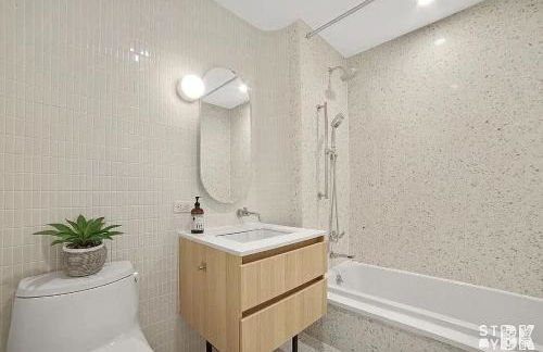 194-4C Stylish 3BR 2BA Washer-Dryer Rooftop - Foto 11