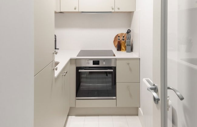 Urban Rest - Merrion Square Apartments - Photo 13