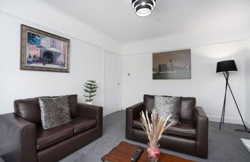 2-Bed Flat Wishaw Free Parking Family-Friendly - Foto 45