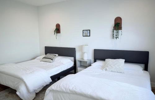 Modern Family Haven - Minutes from Disney Magic-OC - Foto 54